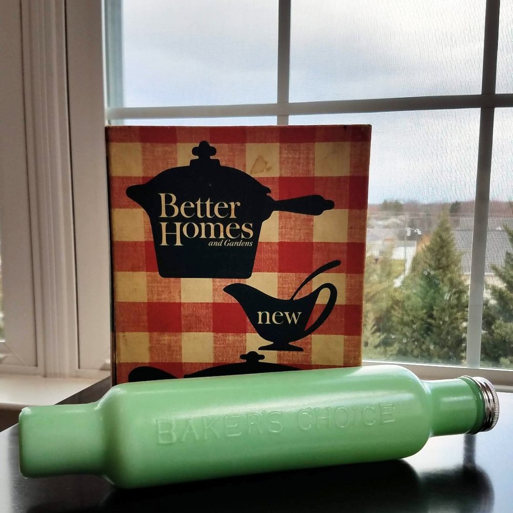 Jadeite "Bakers Choice" Water Fill Rolling Pin